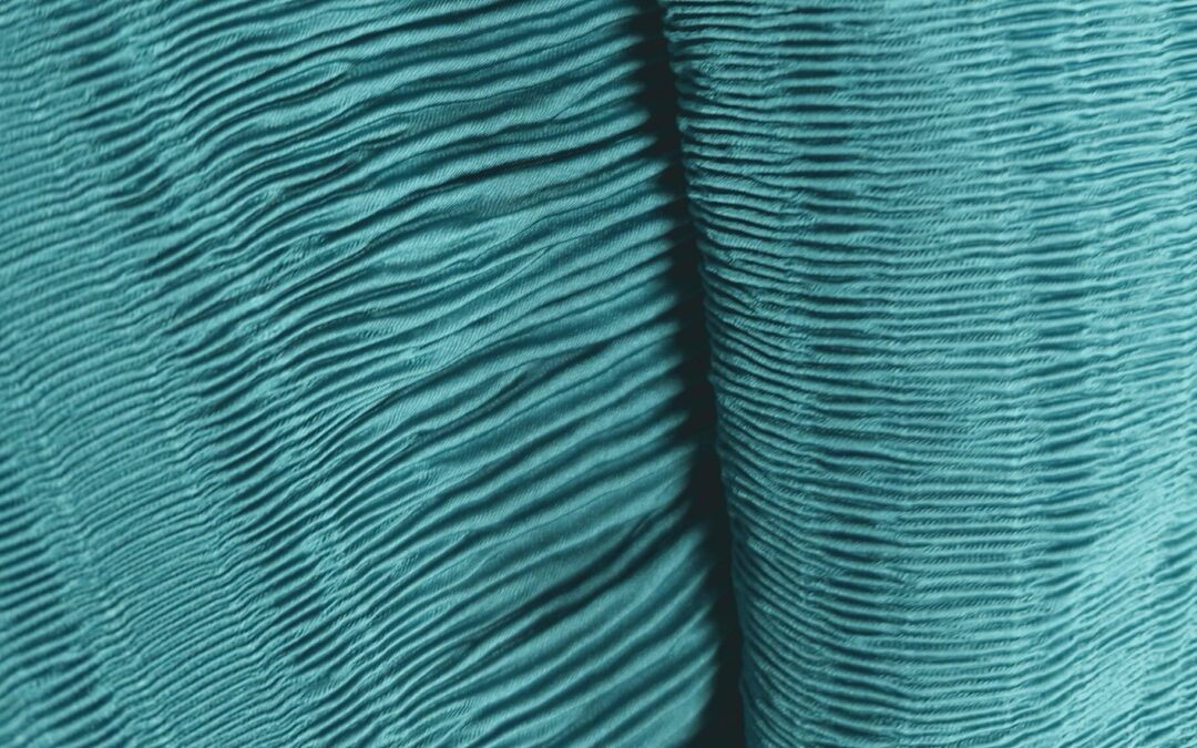 Le Pli Bouillonné : Volume, Douceur et Relief